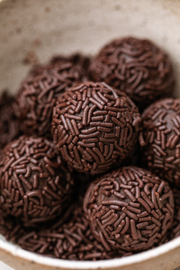 Brigadeiros scaled